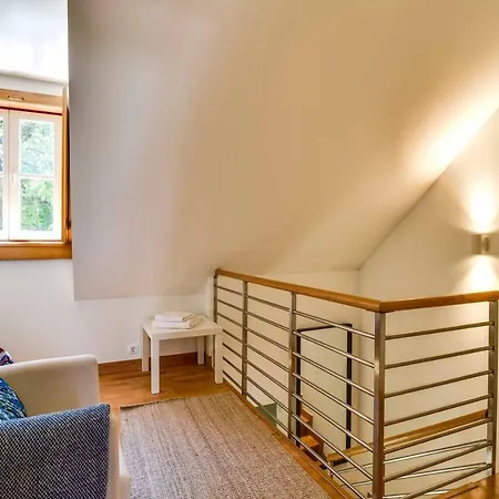 Stylish & Cosy 2bed Duplex In Alcantara 公寓 Lisboa
